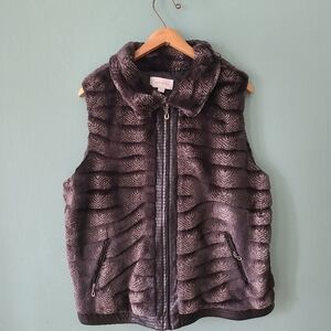 Erin London Fur-Lendly Size XL Vest
